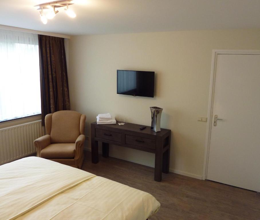 Hotel De Beukelaer Roggel Bilik gambar